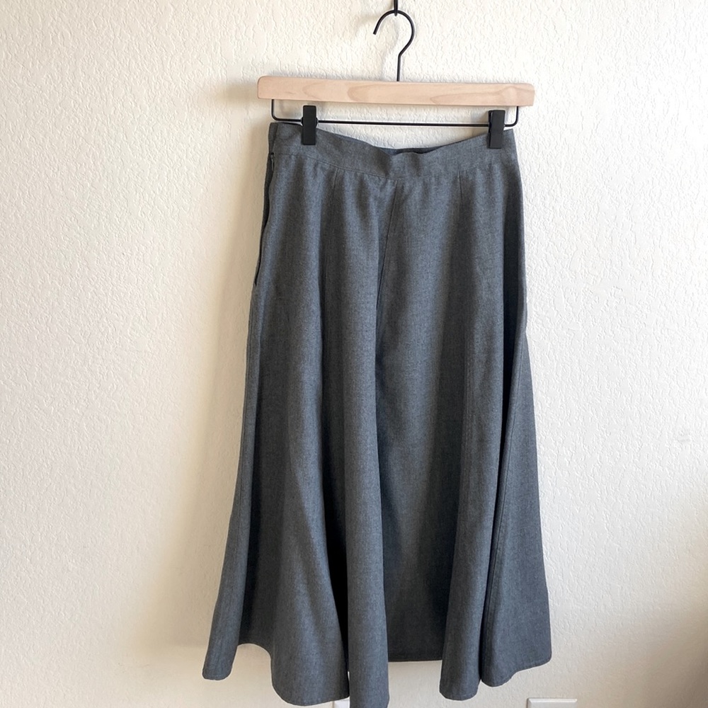 VINTAGE A-line grey skirt